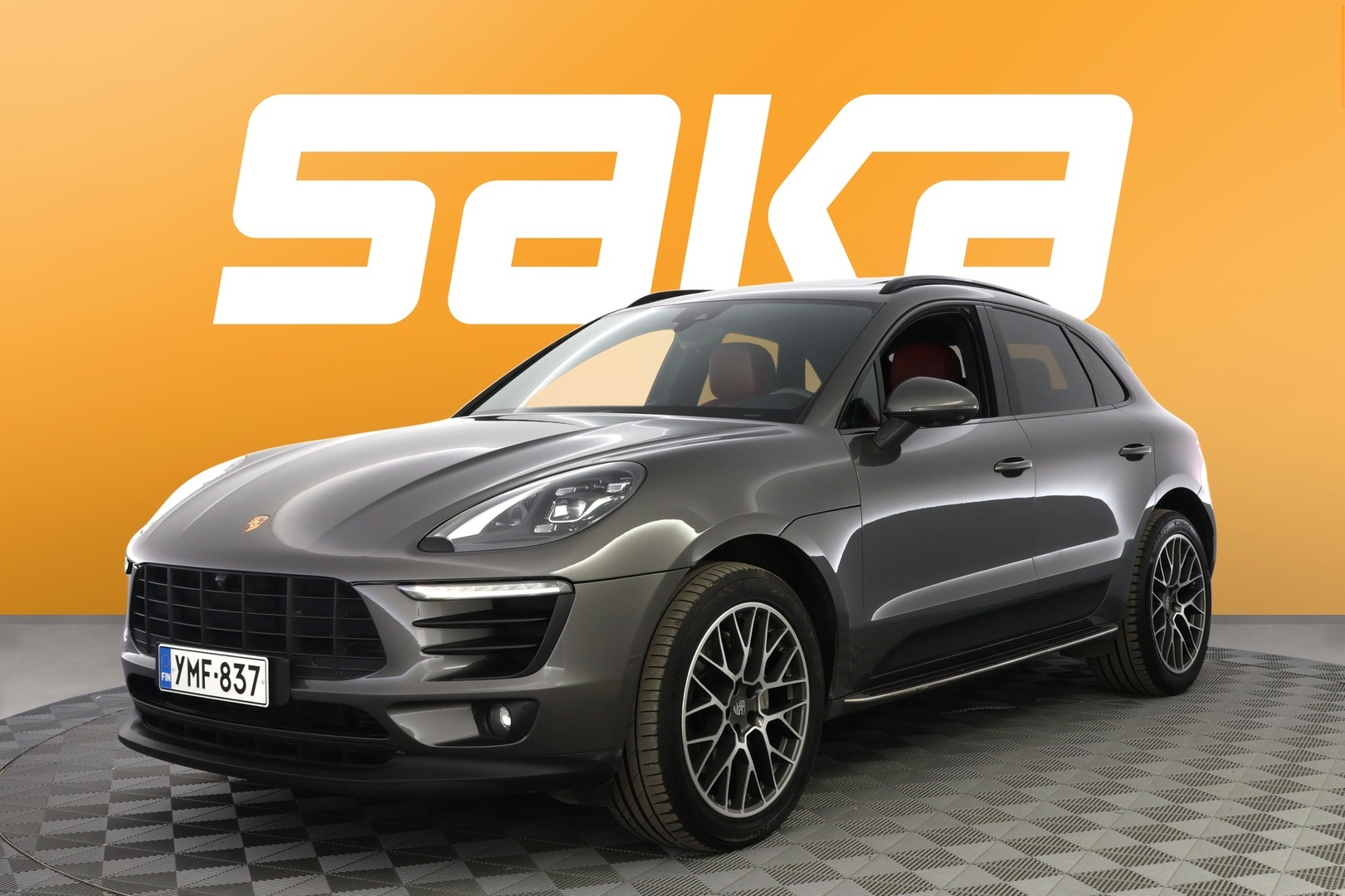 PORSCHE Macan 2018