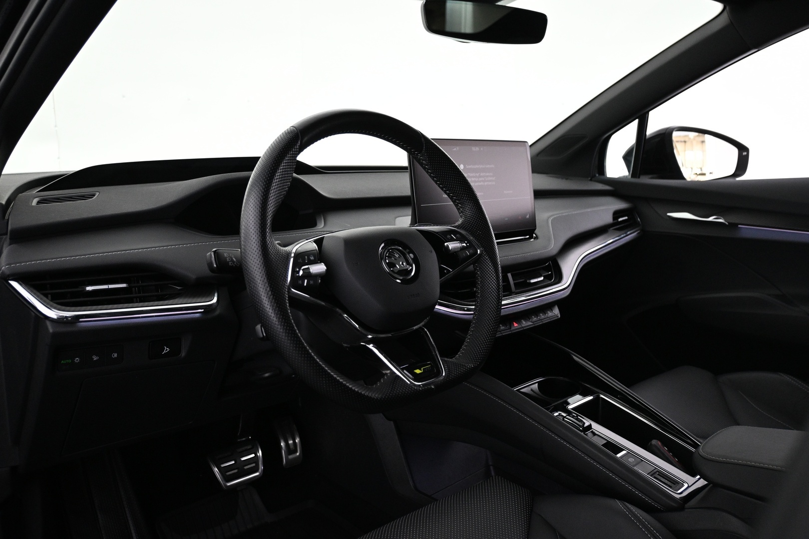 SKODA Enyaq 2022