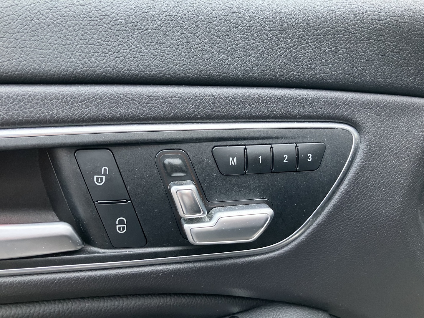 MERCEDES-BENZ CLA 45 AMG 2015