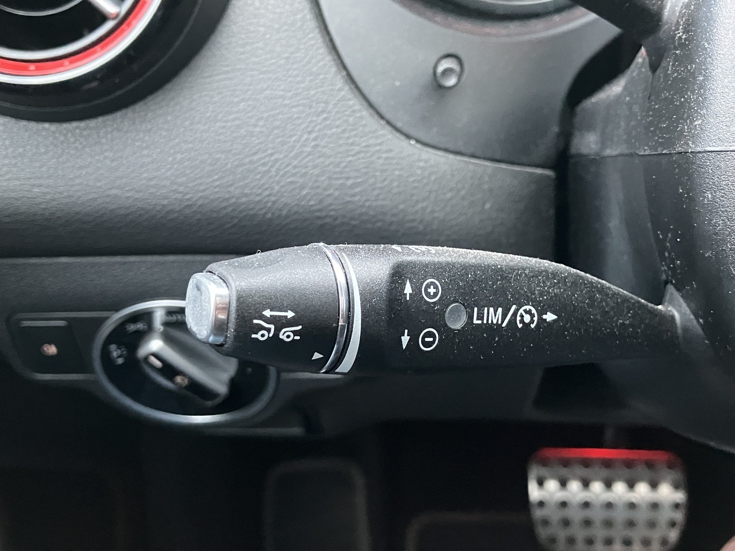 MERCEDES-BENZ CLA 45 AMG 2015