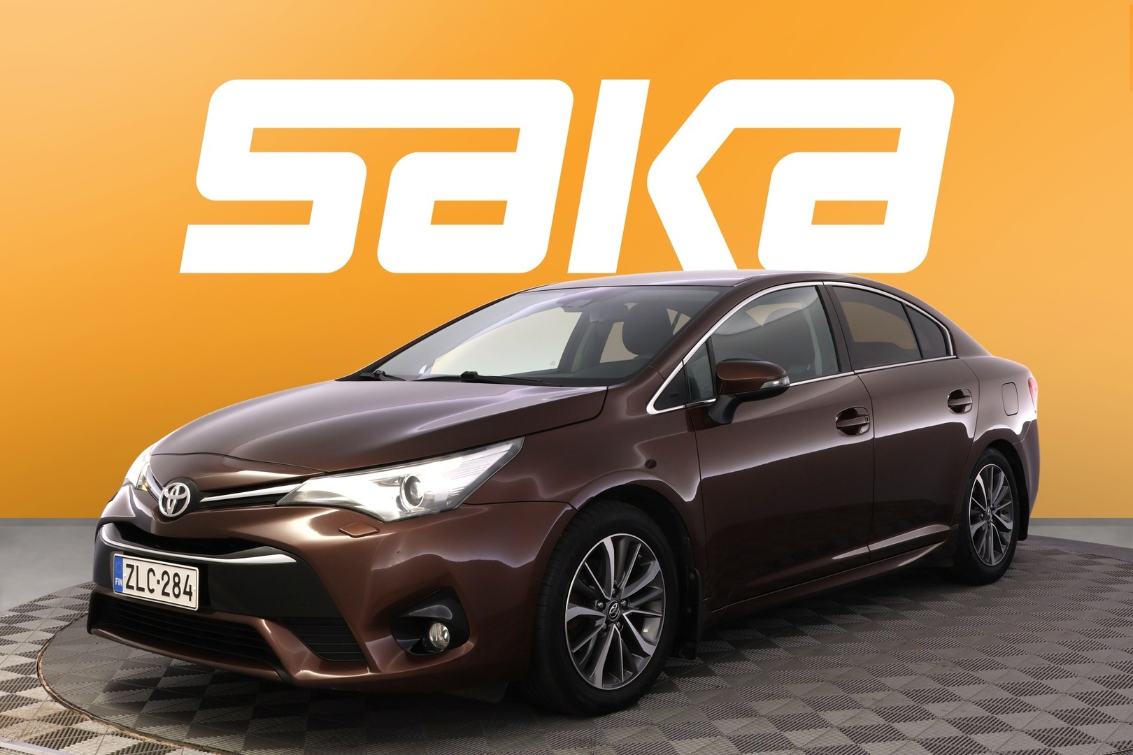 TOYOTA Avensis 2016