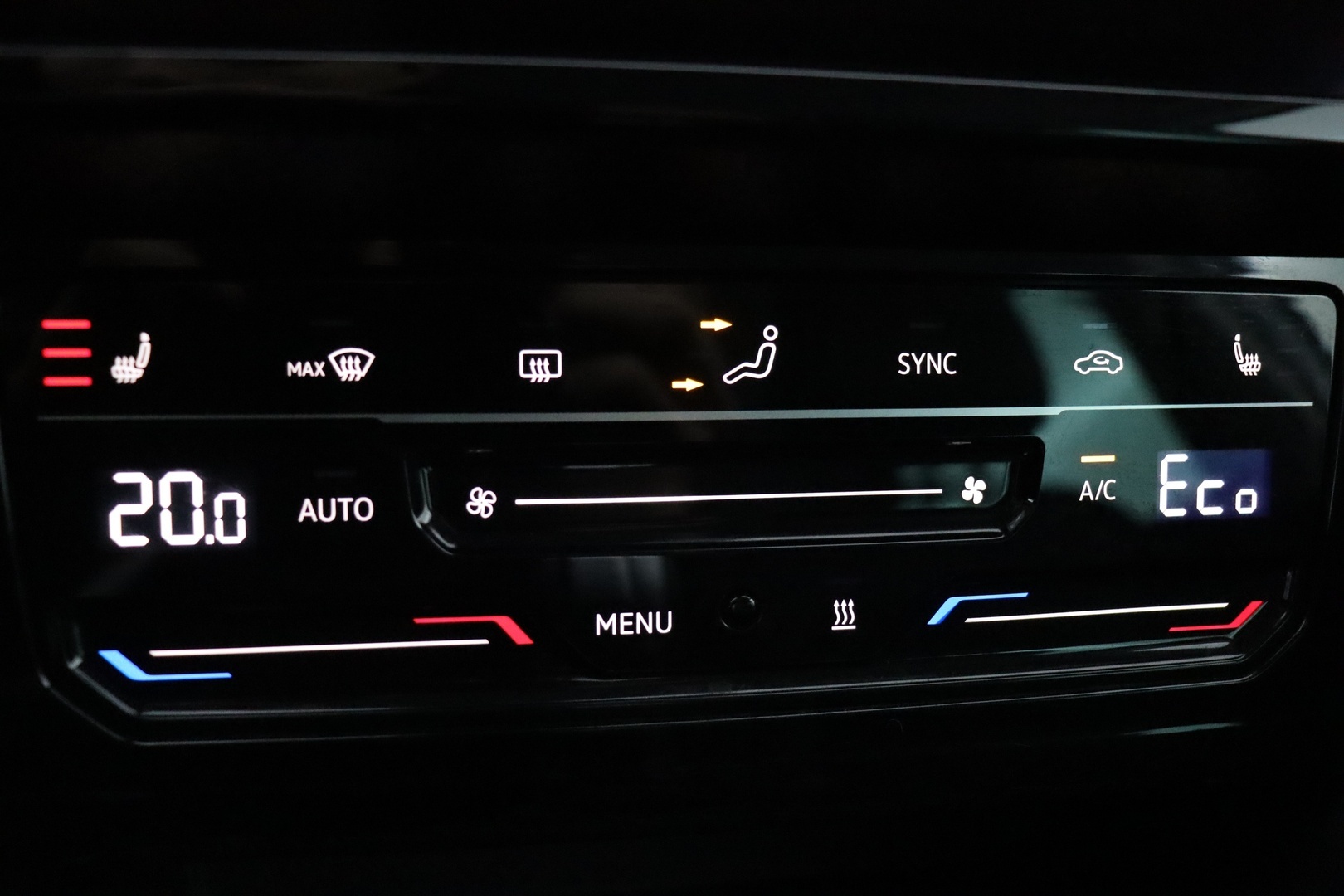 VOLKSWAGEN Passat 2021