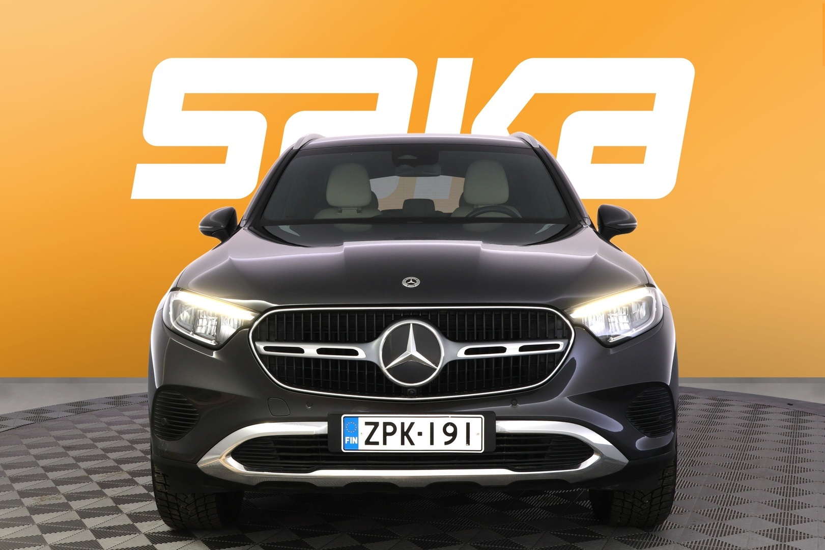 MERCEDES-BENZ GLC 2024