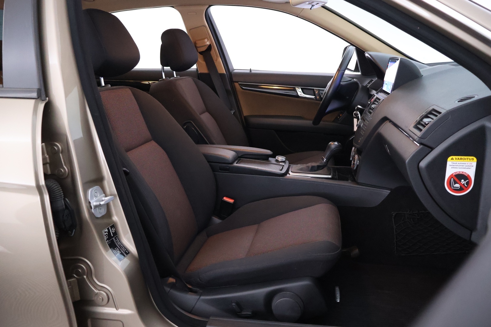 MERCEDES-BENZ C 2008