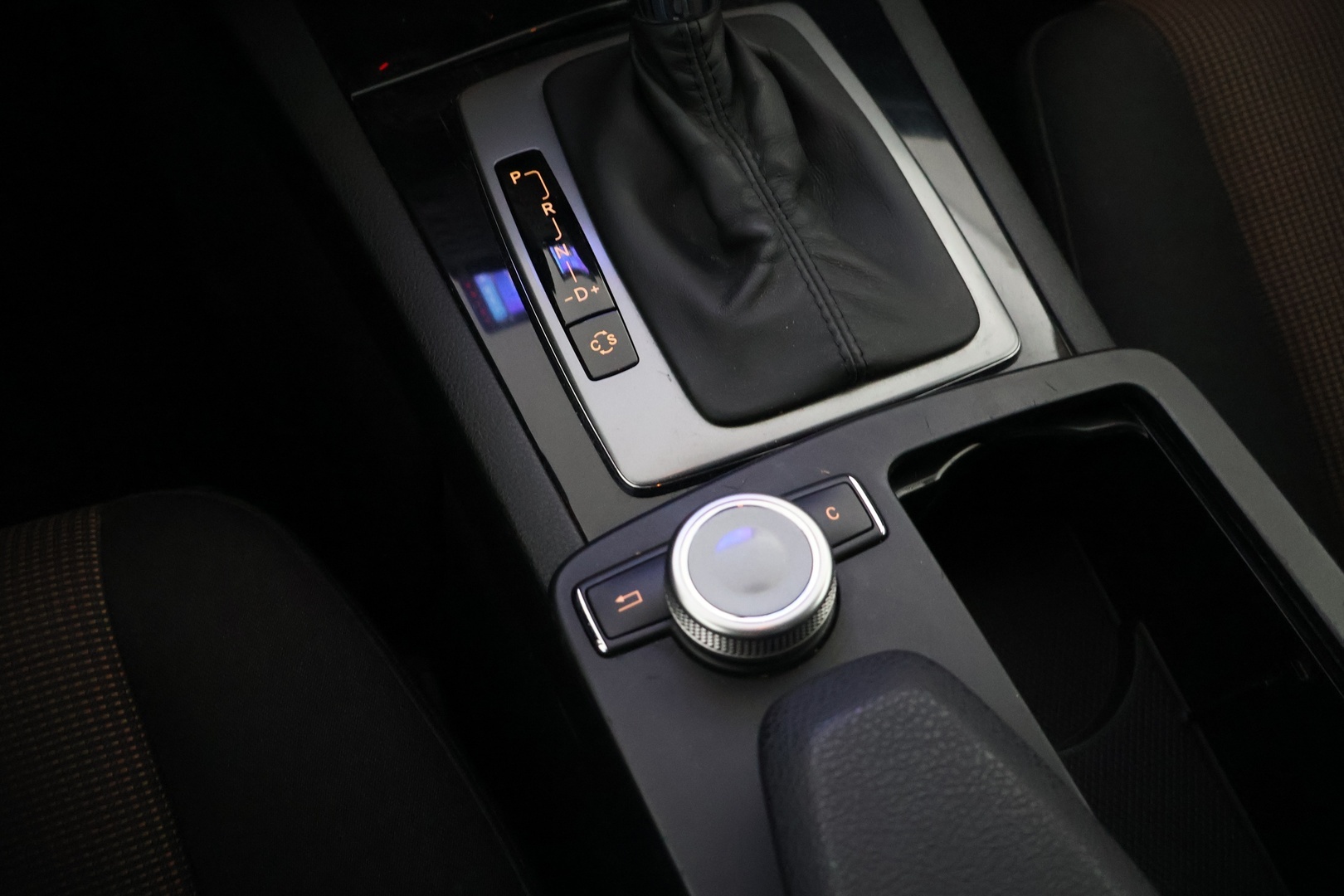 MERCEDES-BENZ C 2008