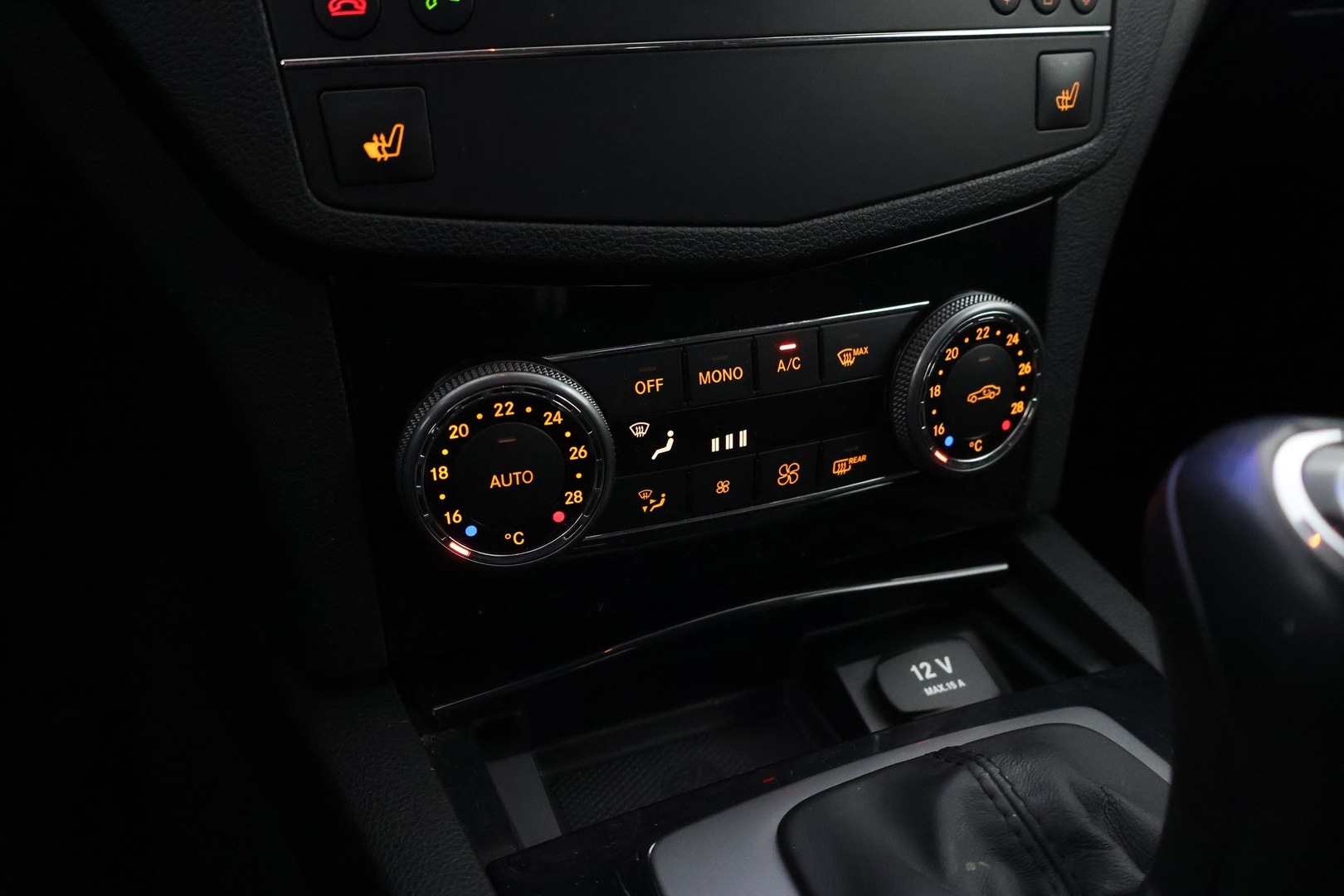 MERCEDES-BENZ C 2008