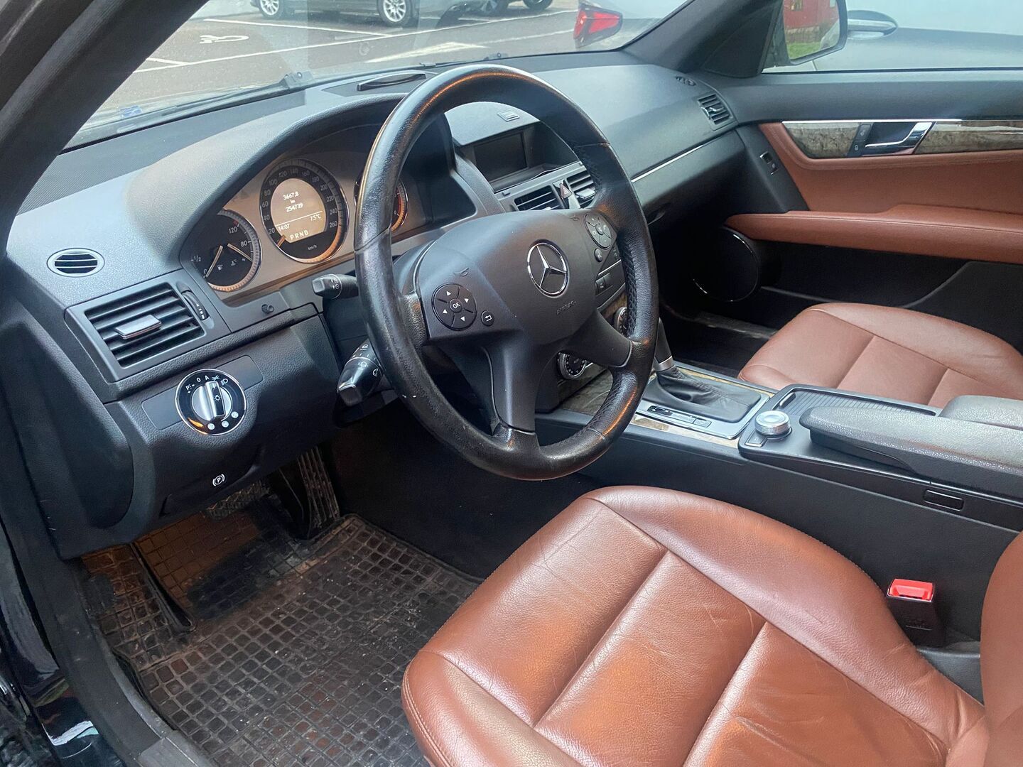 MERCEDES-BENZ C 2008