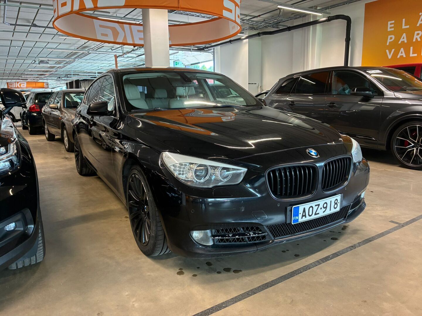 BMW 530 2010