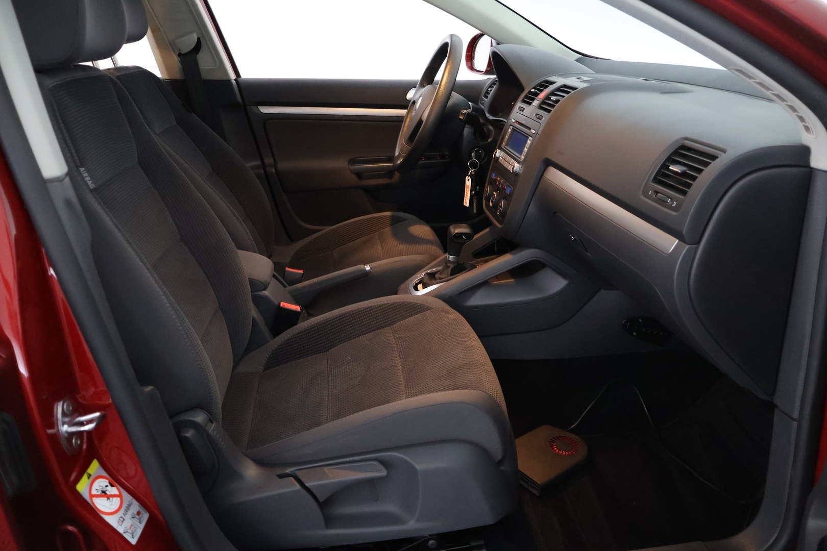 VOLKSWAGEN Golf 2008