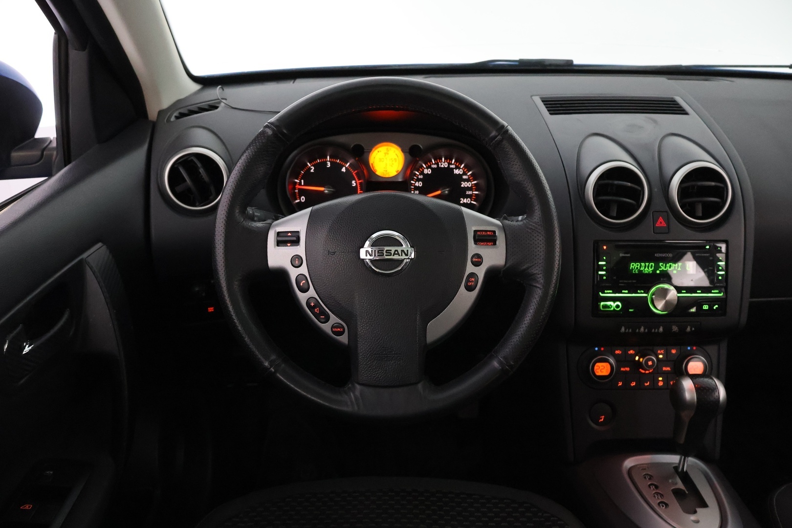 NISSAN Qashqai 2008