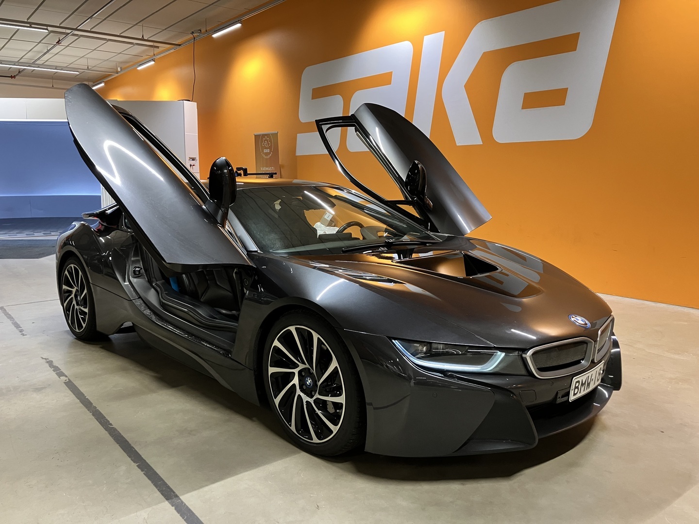 BMW i8 2015