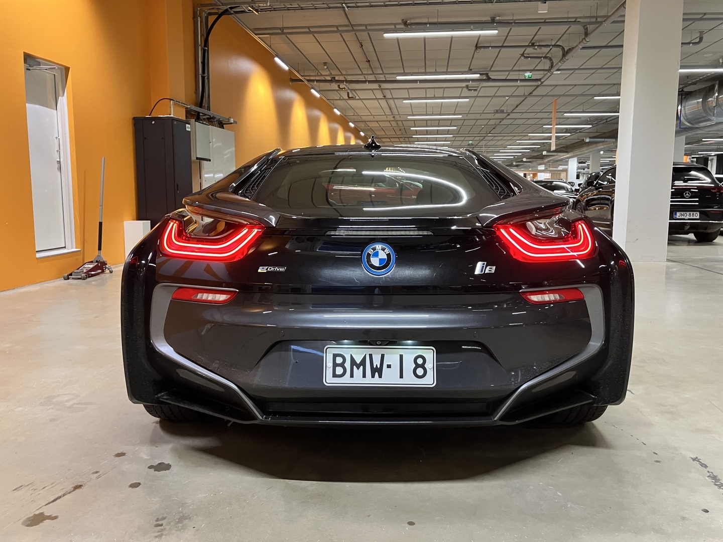BMW i8 2015