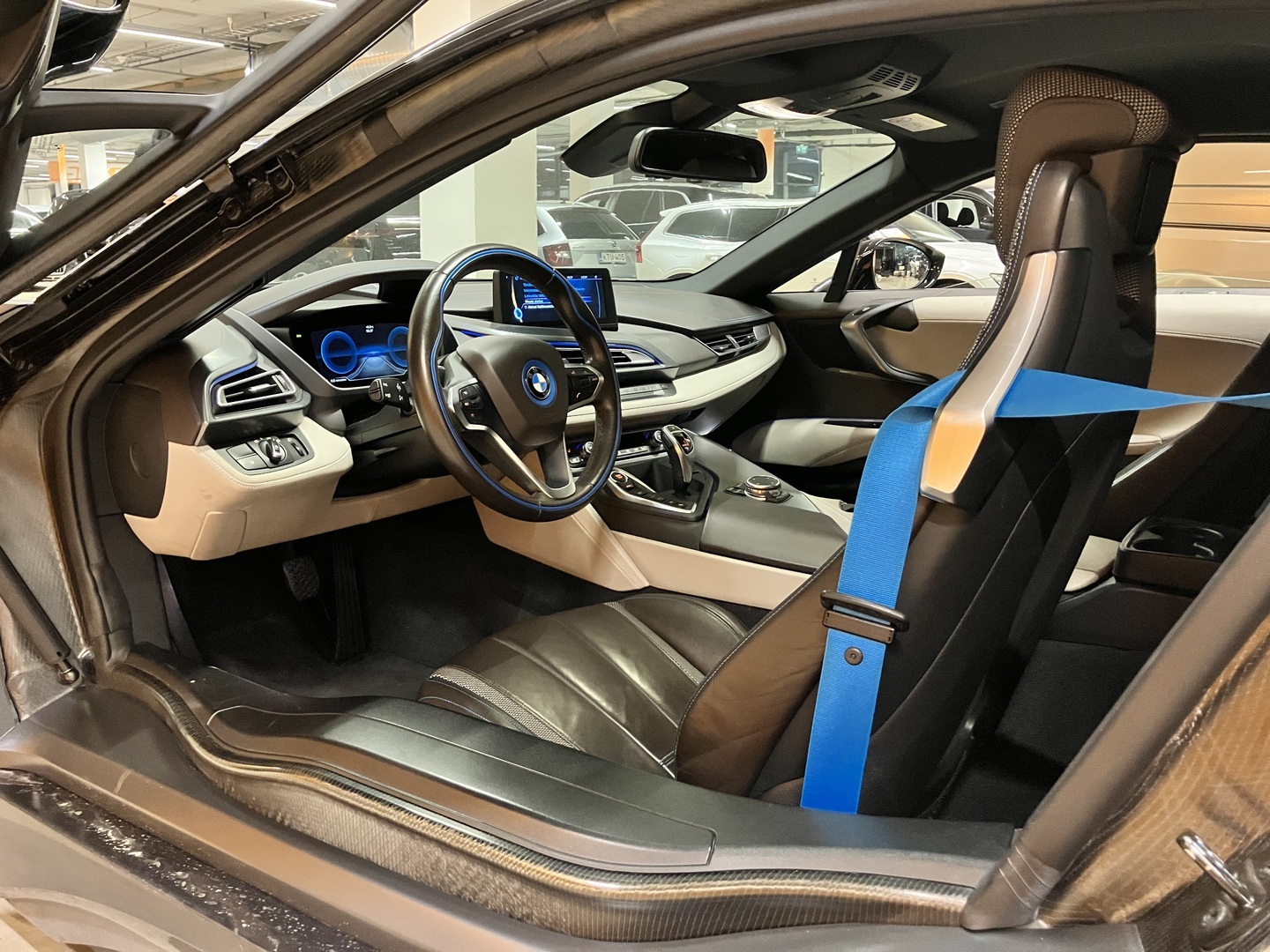 BMW i8 2015