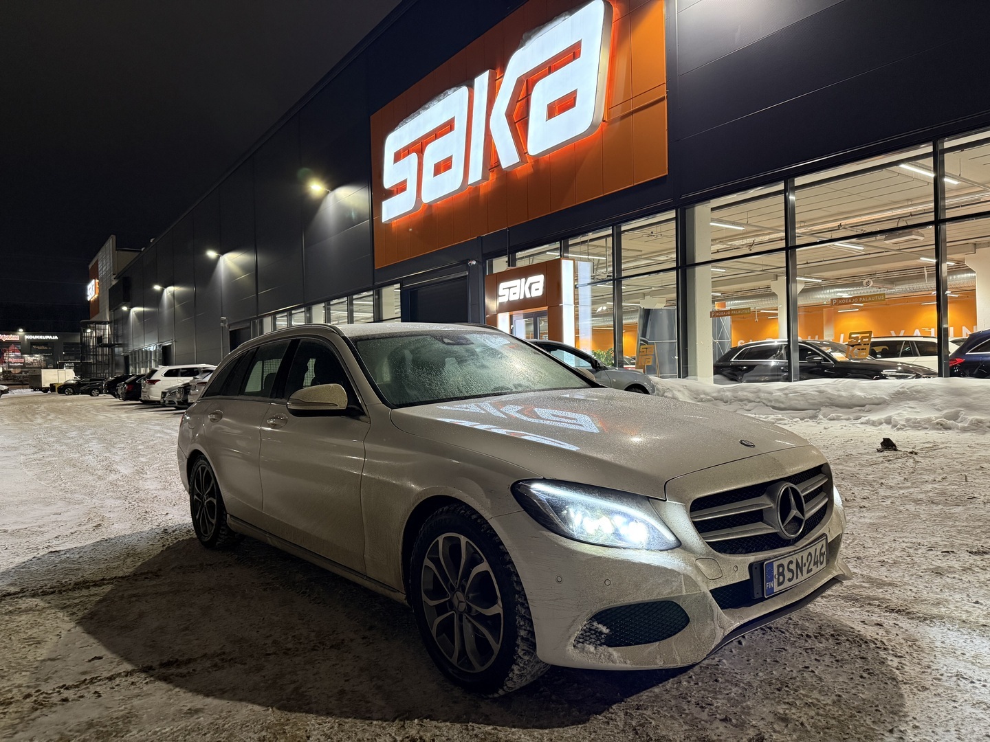 MERCEDES-BENZ C 2015