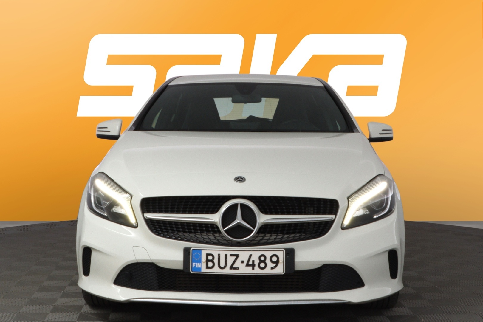 MERCEDES-BENZ A 2018