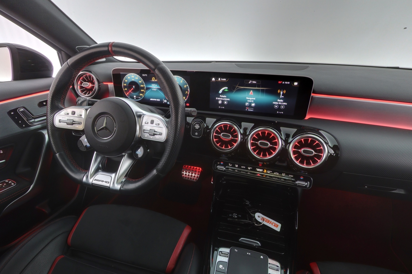 MERCEDES-BENZ A 35 AMG 2019