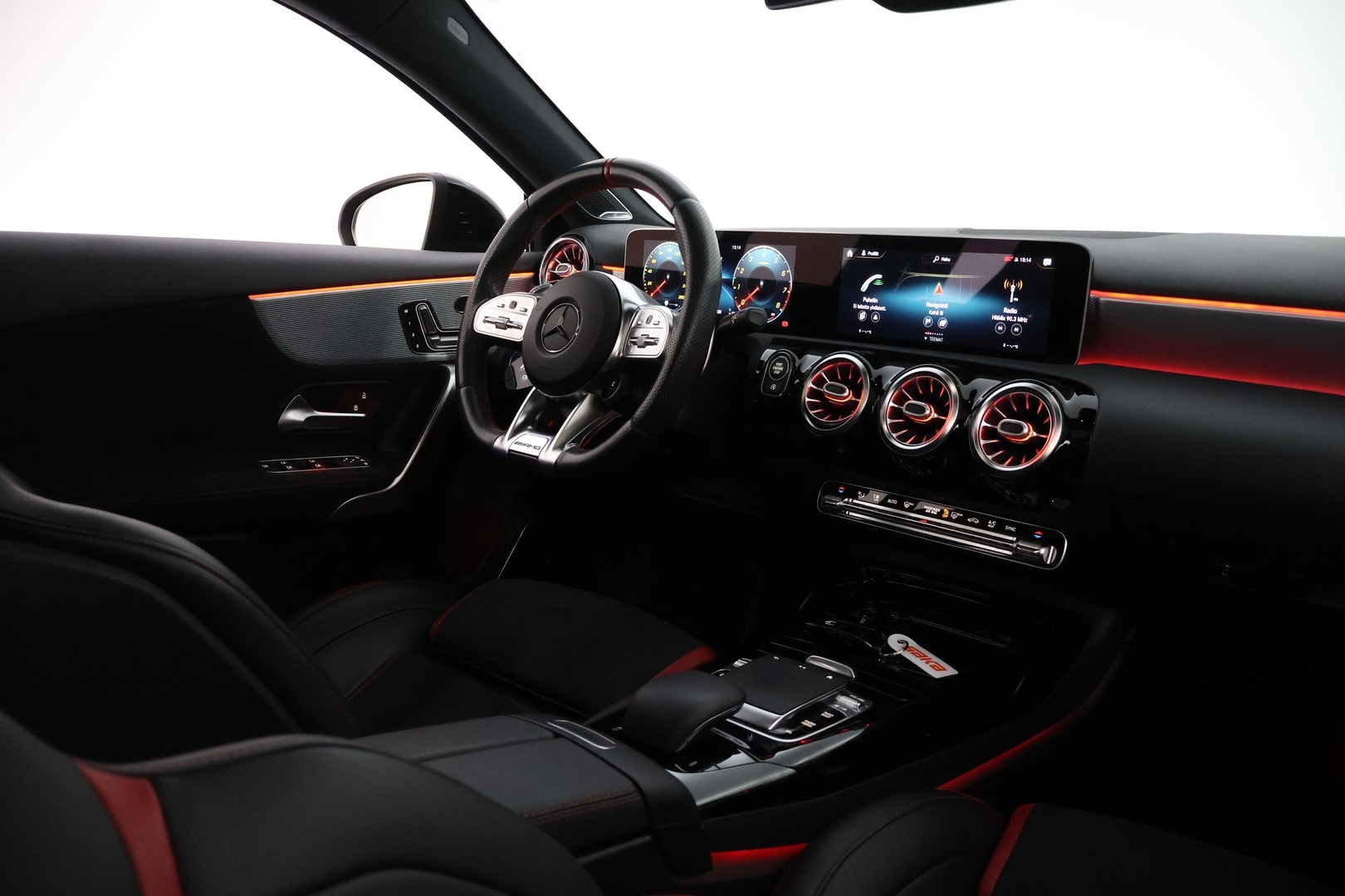 MERCEDES-BENZ A 35 AMG 2019