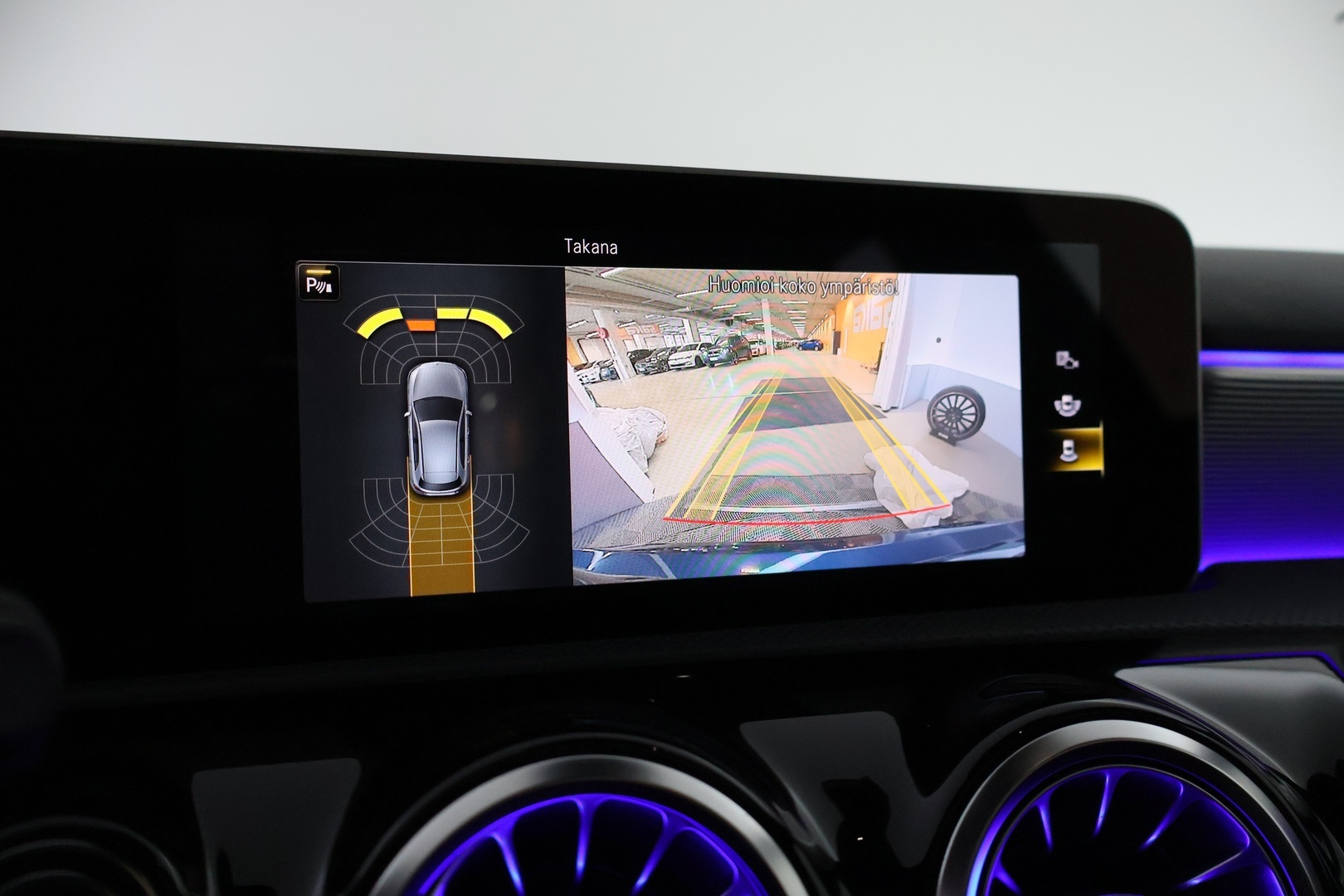 MERCEDES-BENZ A 35 AMG 2019