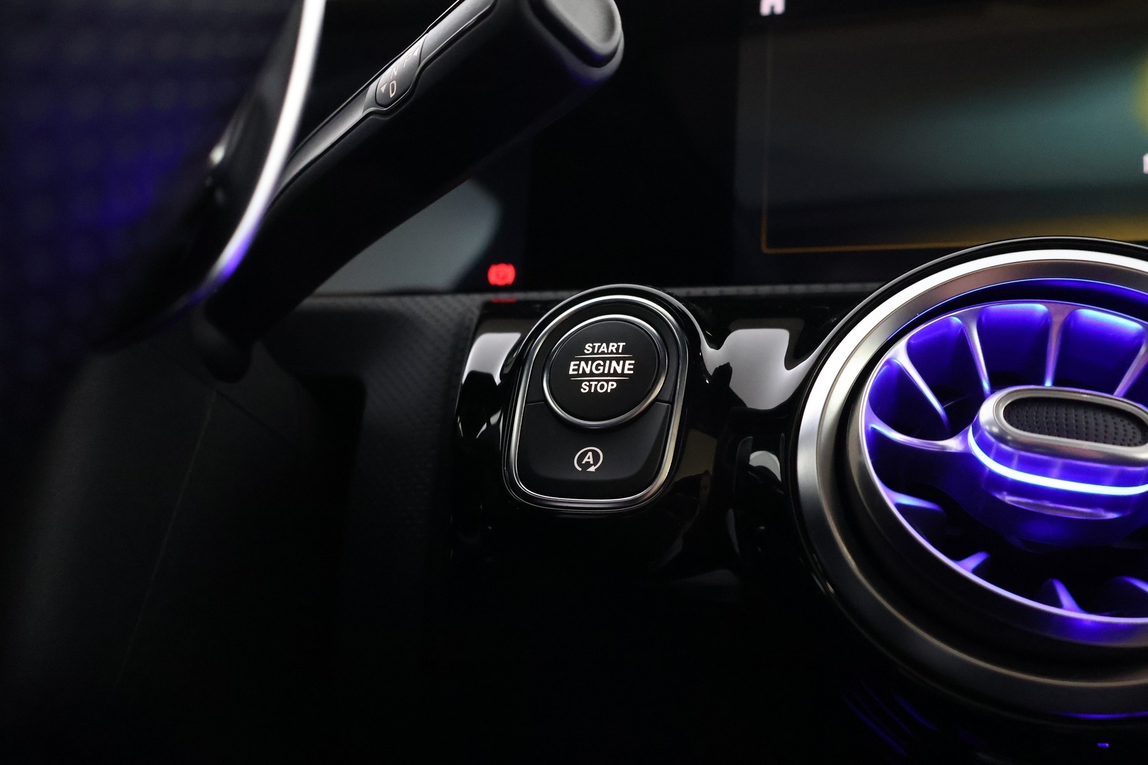 MERCEDES-BENZ A 35 AMG 2019
