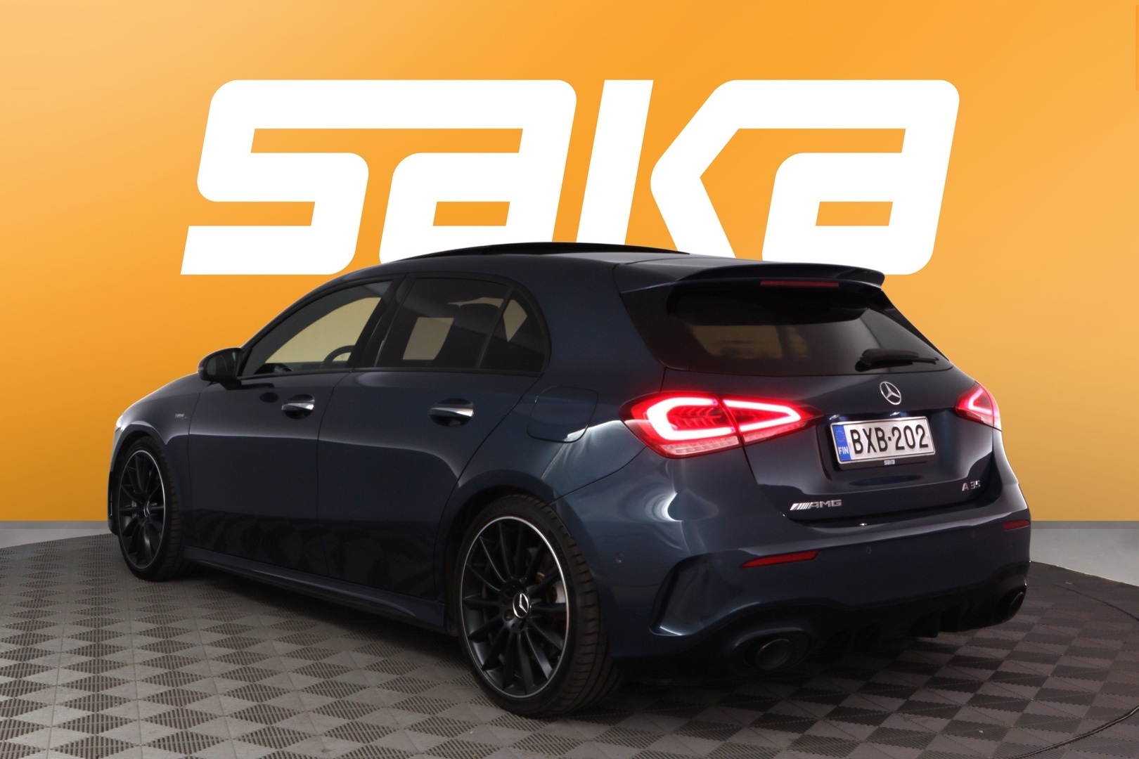 MERCEDES-BENZ A 35 AMG 2019
