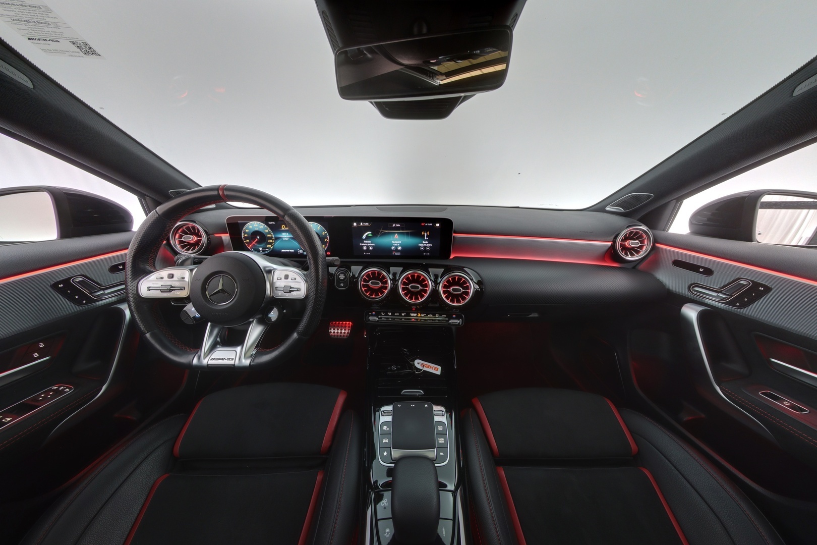 MERCEDES-BENZ A 35 AMG 2019