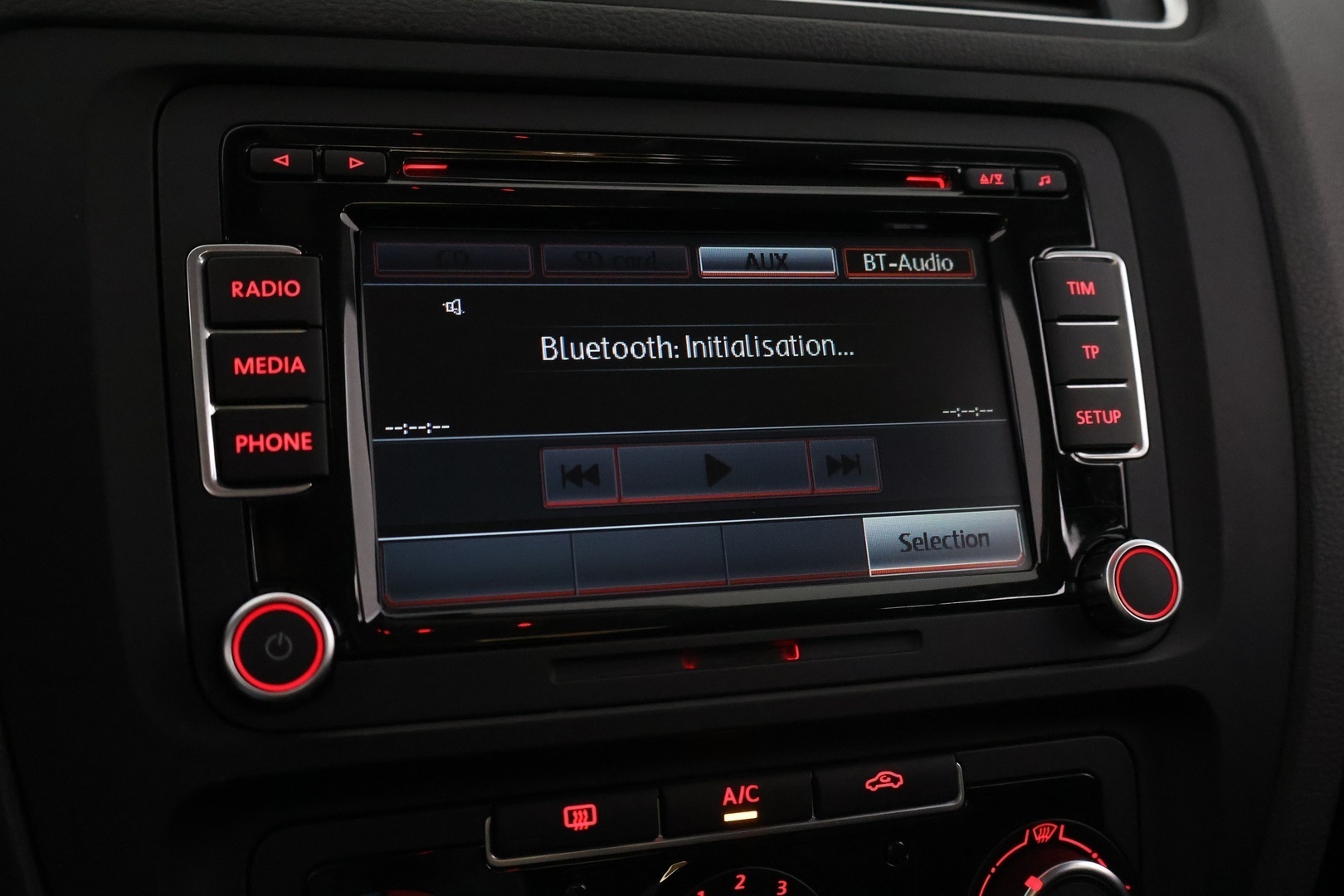 VOLKSWAGEN Jetta 2014