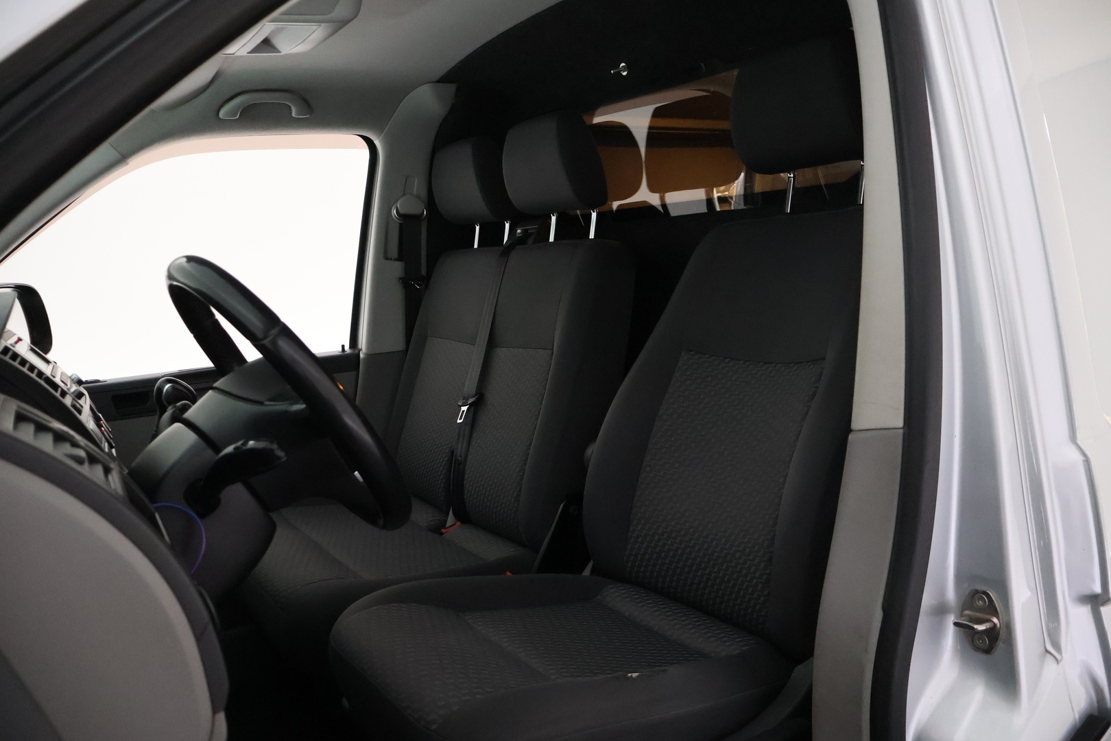 VOLKSWAGEN Transporter 2015