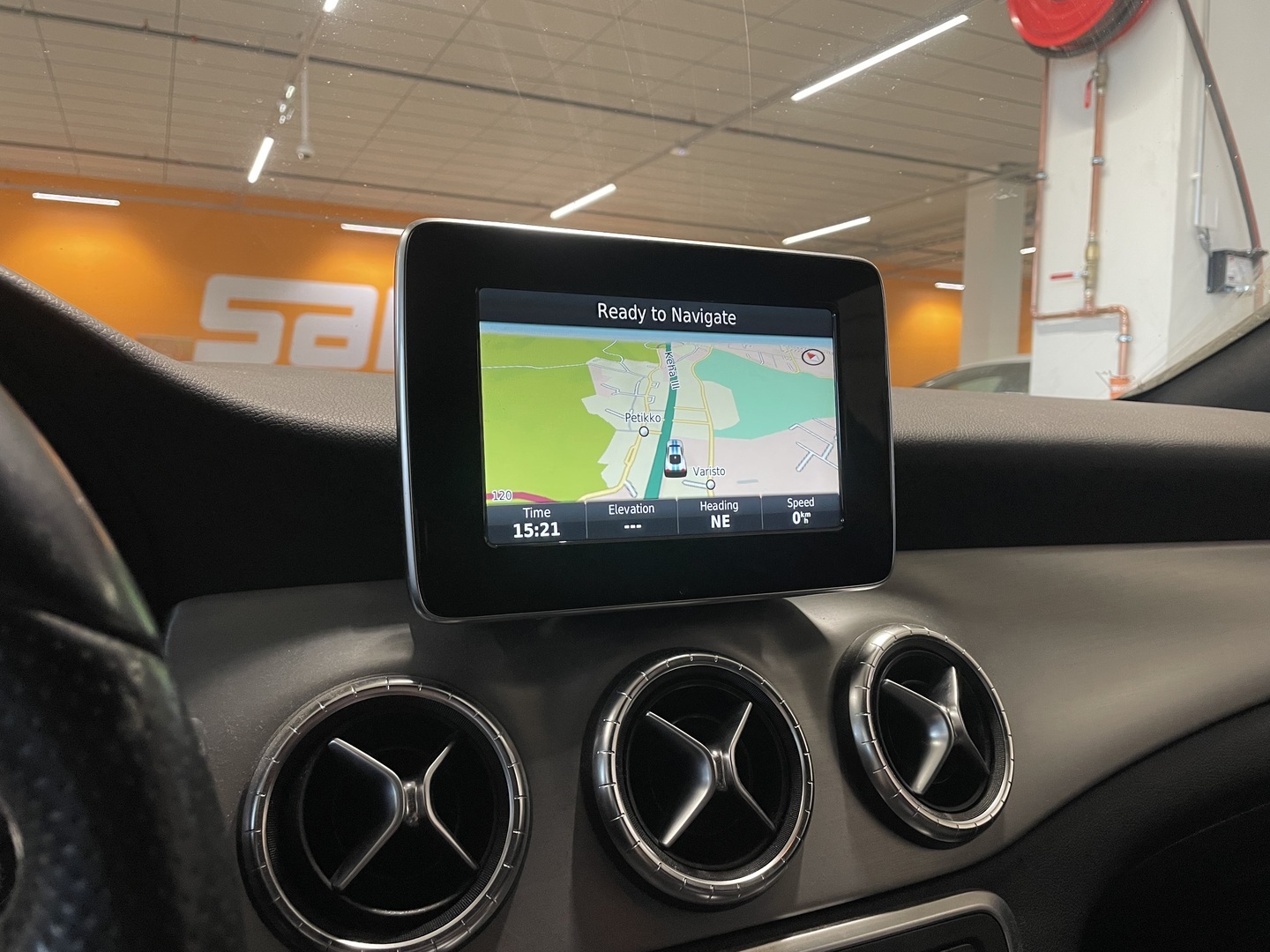 MERCEDES-BENZ CLA 2017