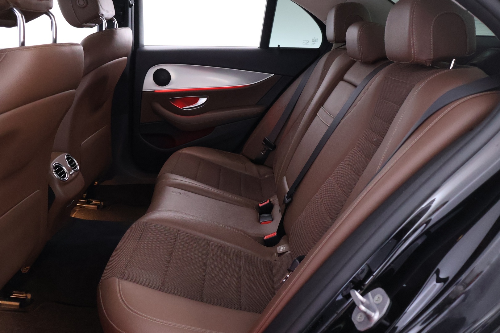 MERCEDES-BENZ E 2017