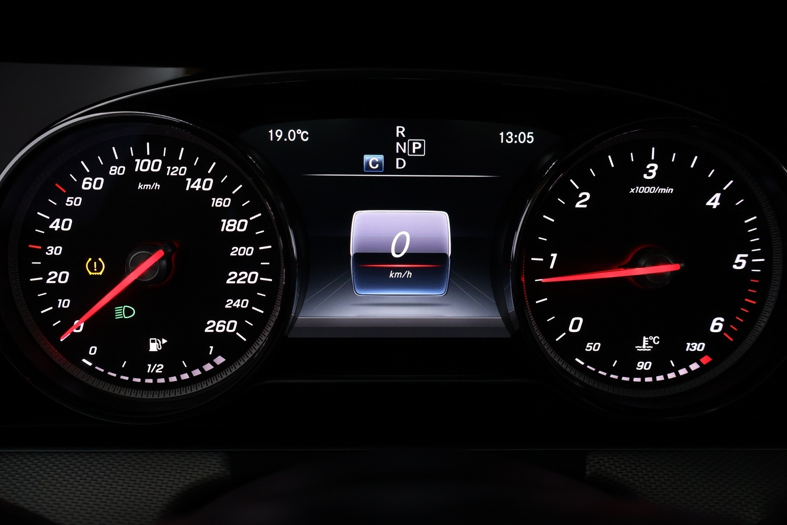 MERCEDES-BENZ E 2017