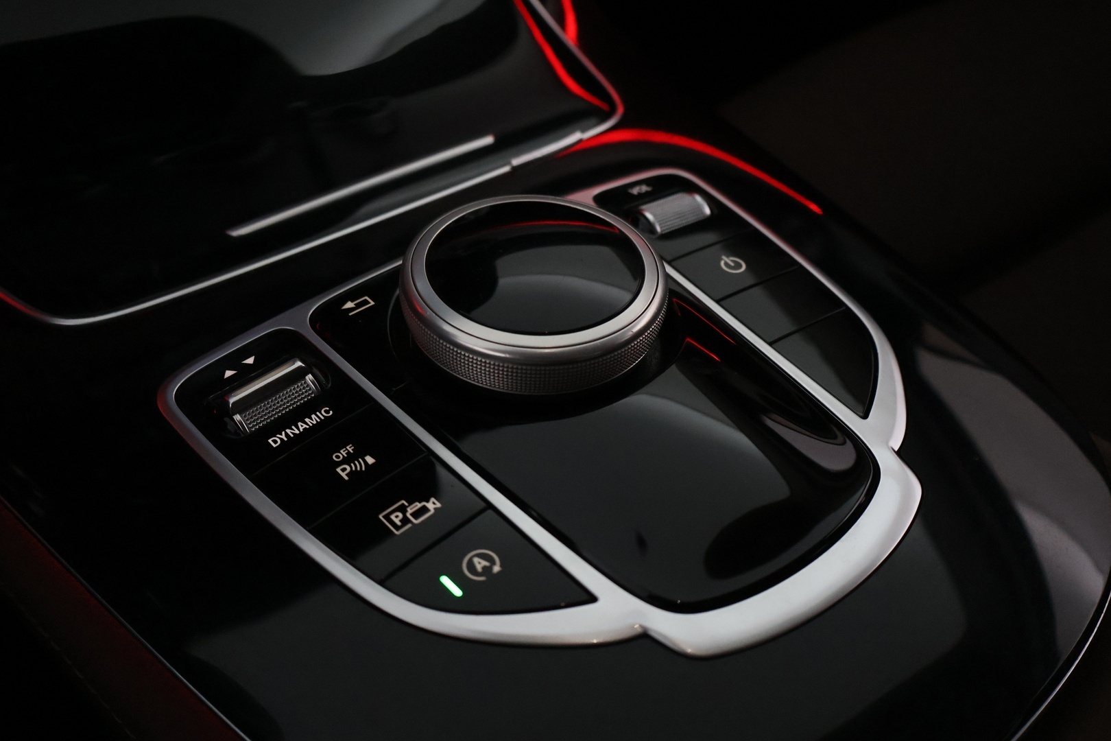 MERCEDES-BENZ E 2017