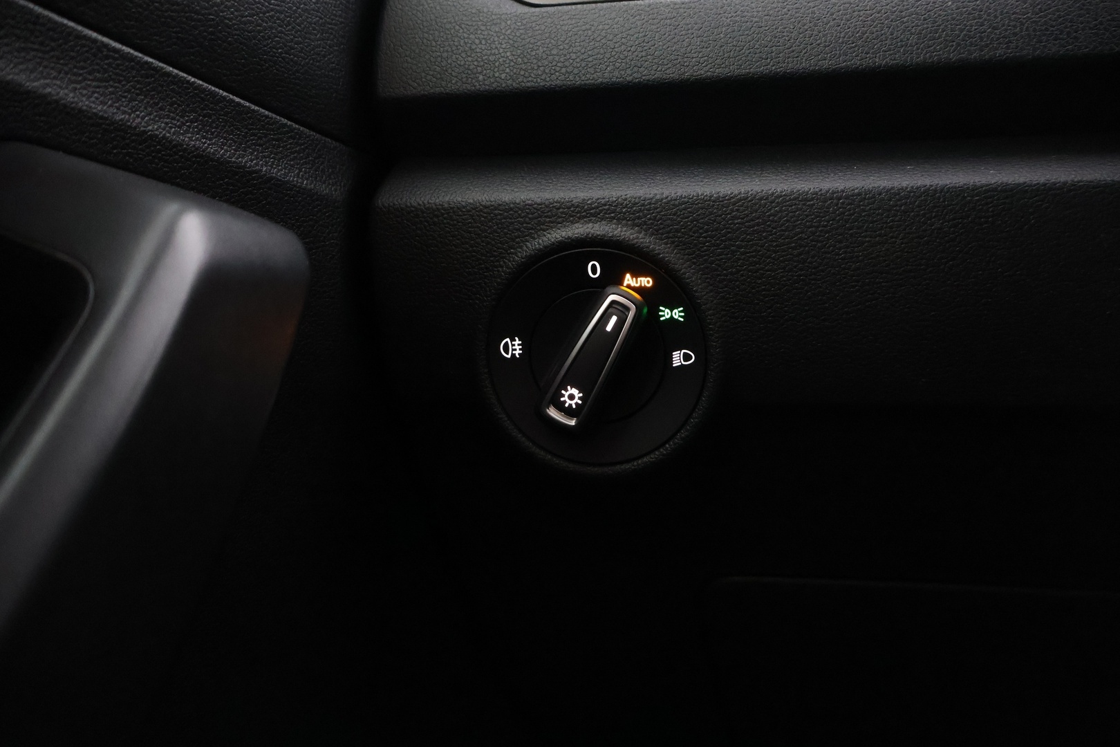 VOLKSWAGEN T-Roc 2018