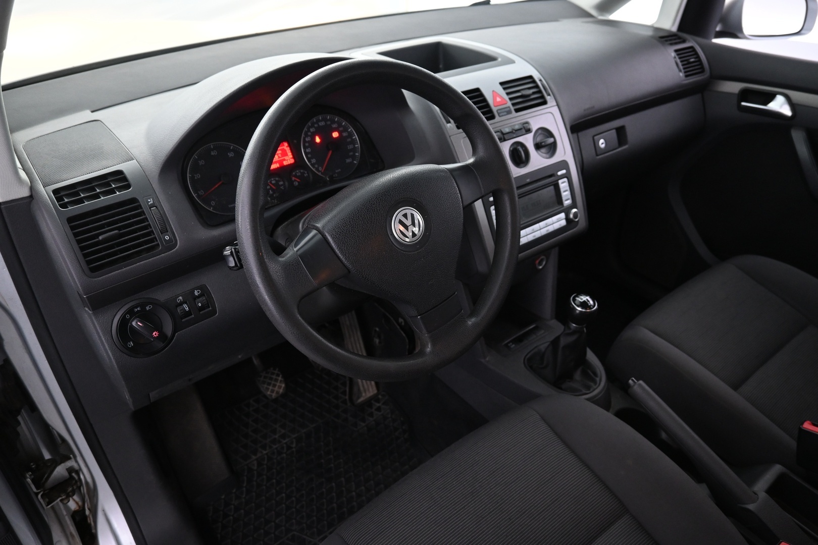 VOLKSWAGEN Touran 2008