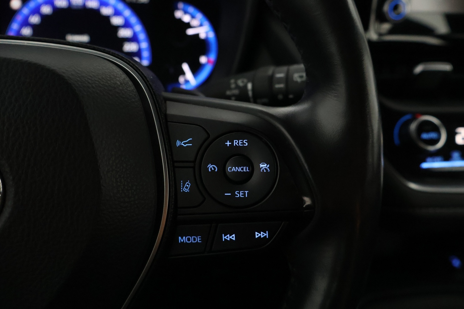 TOYOTA Corolla 2019