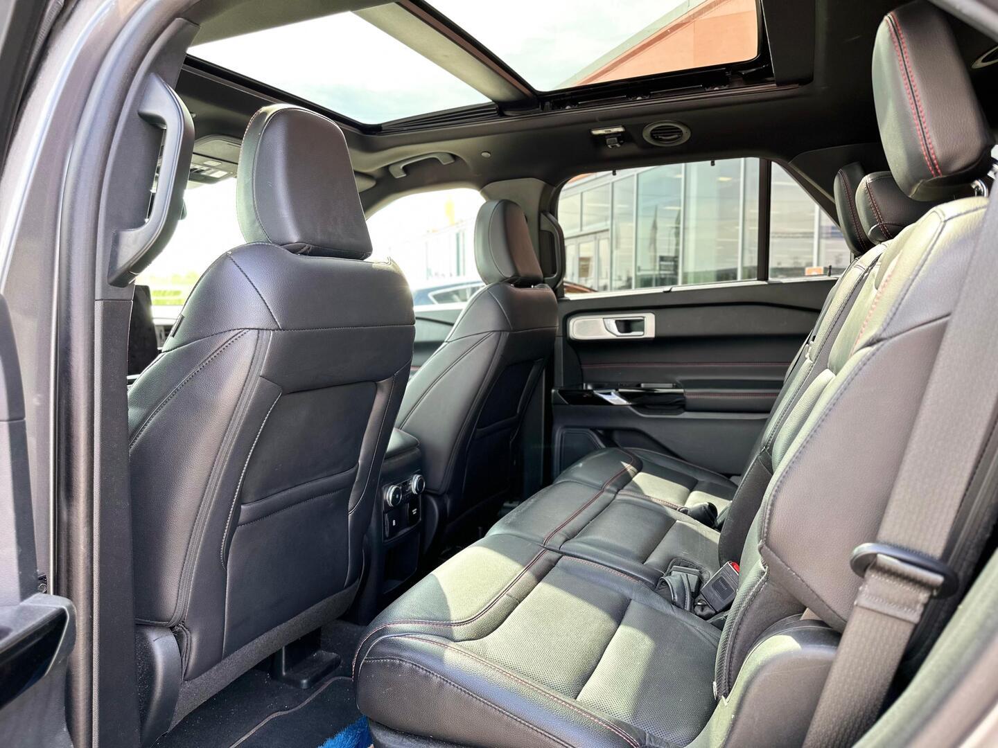 FORD Explorer 2021