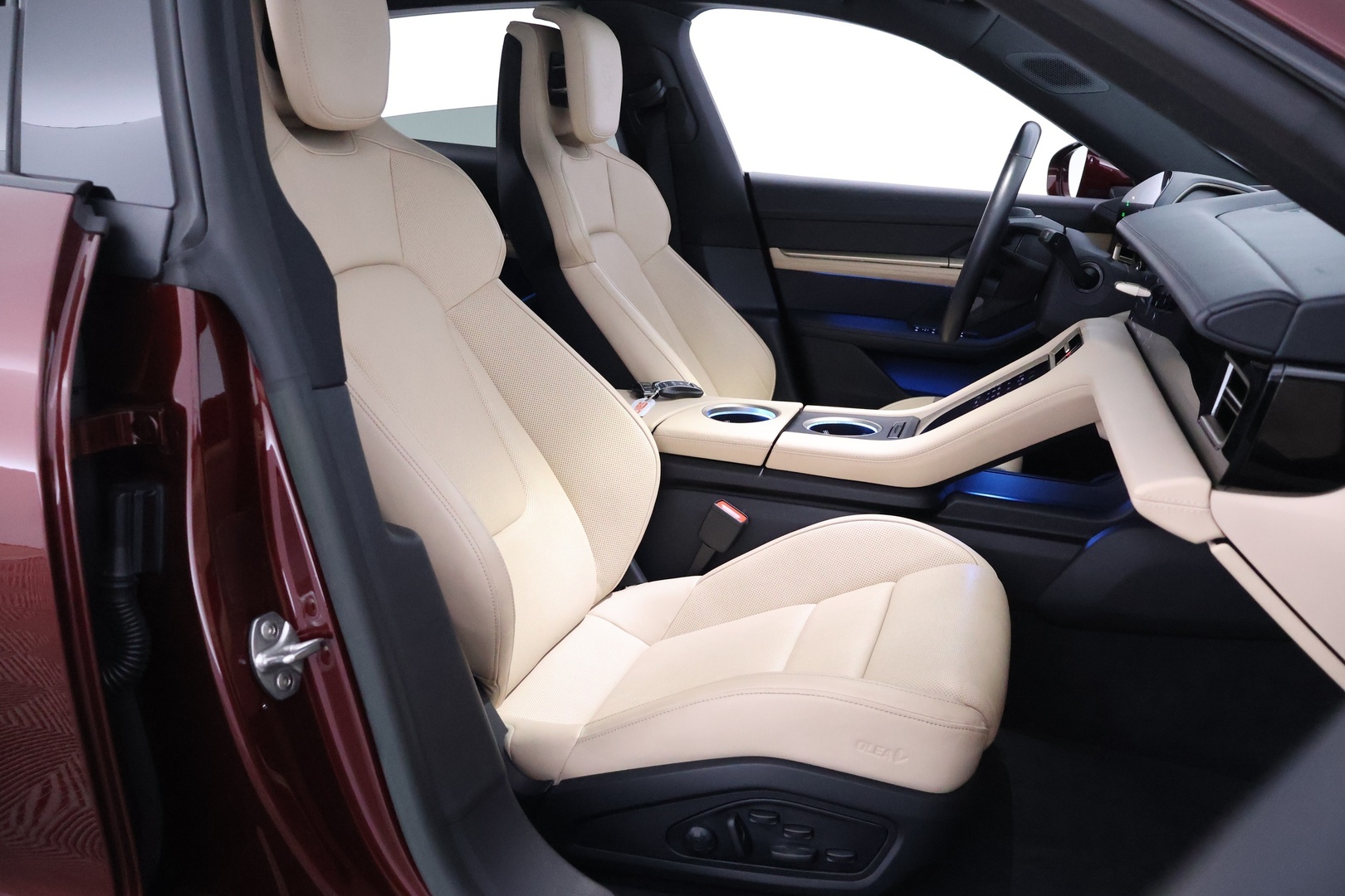 PORSCHE Taycan 2022