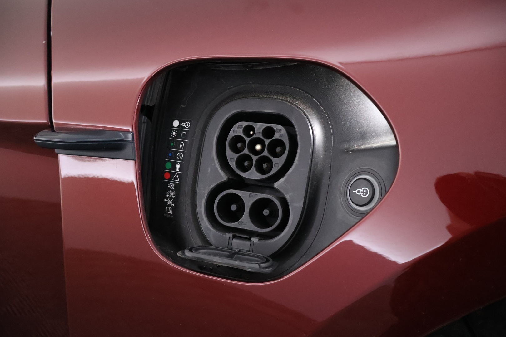 PORSCHE Taycan 2022