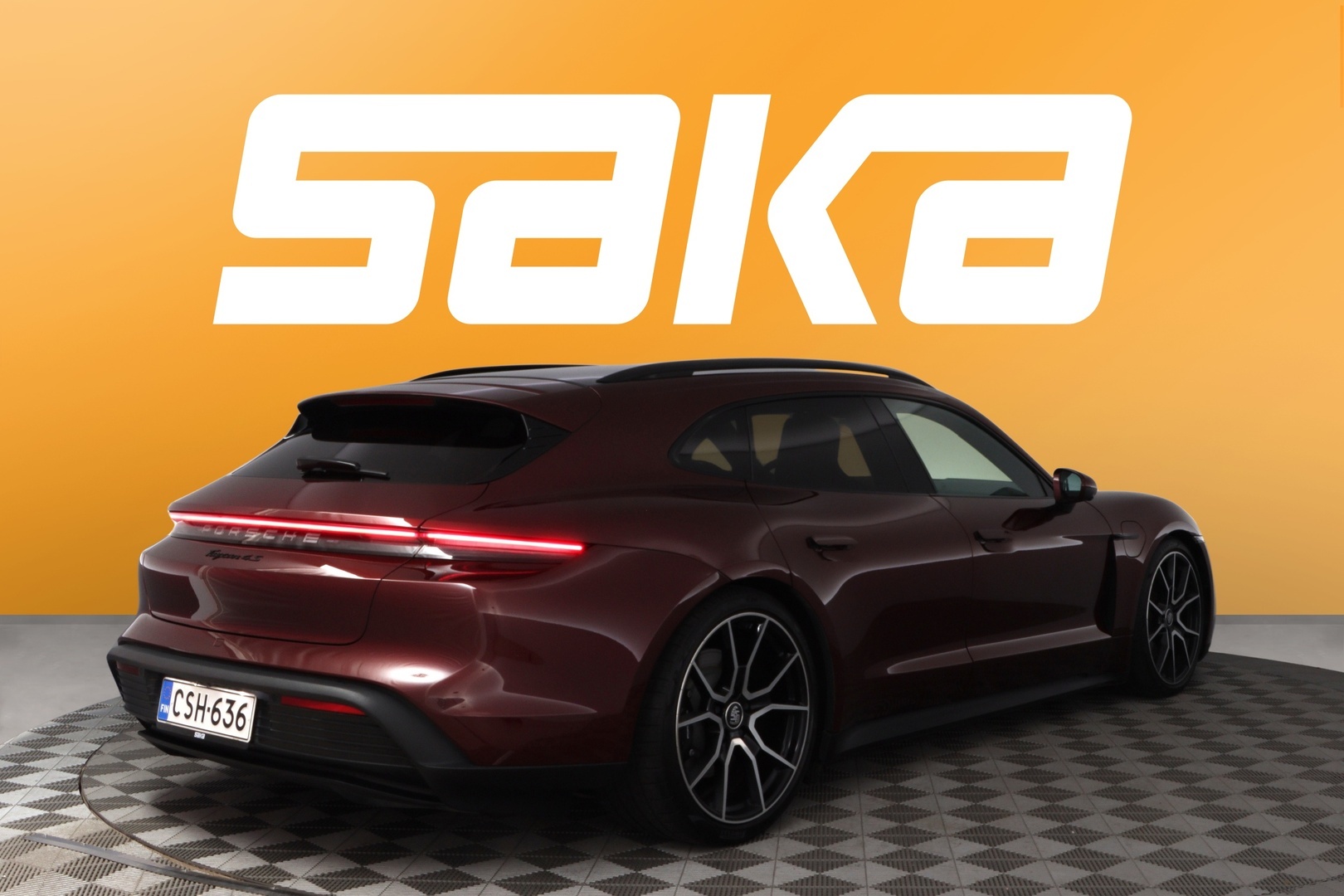 PORSCHE Taycan 2022