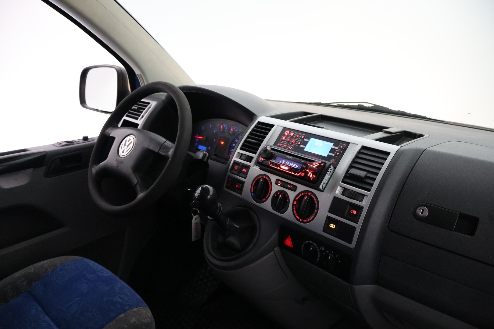 VOLKSWAGEN Transporter 2006