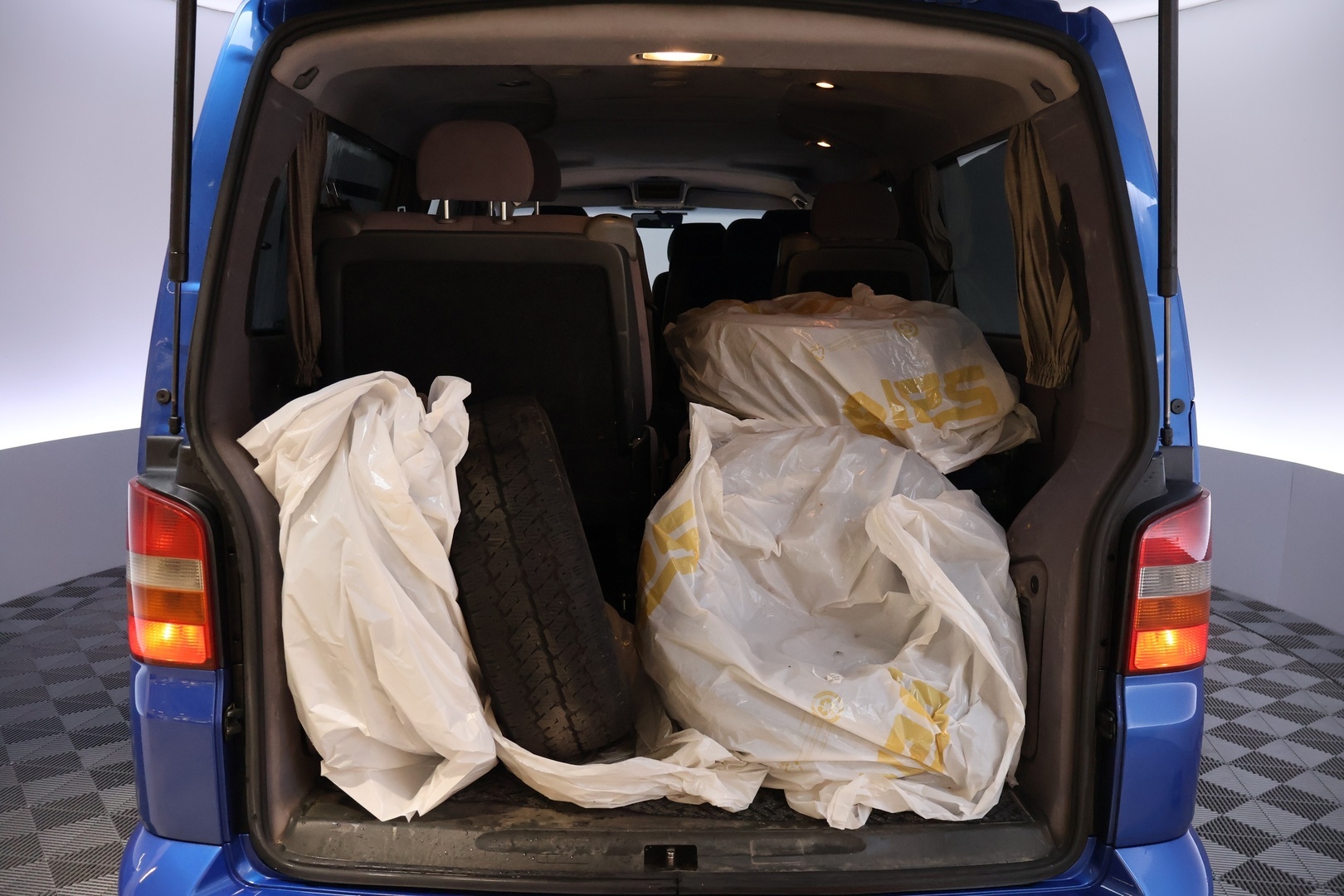 VOLKSWAGEN Transporter 2006