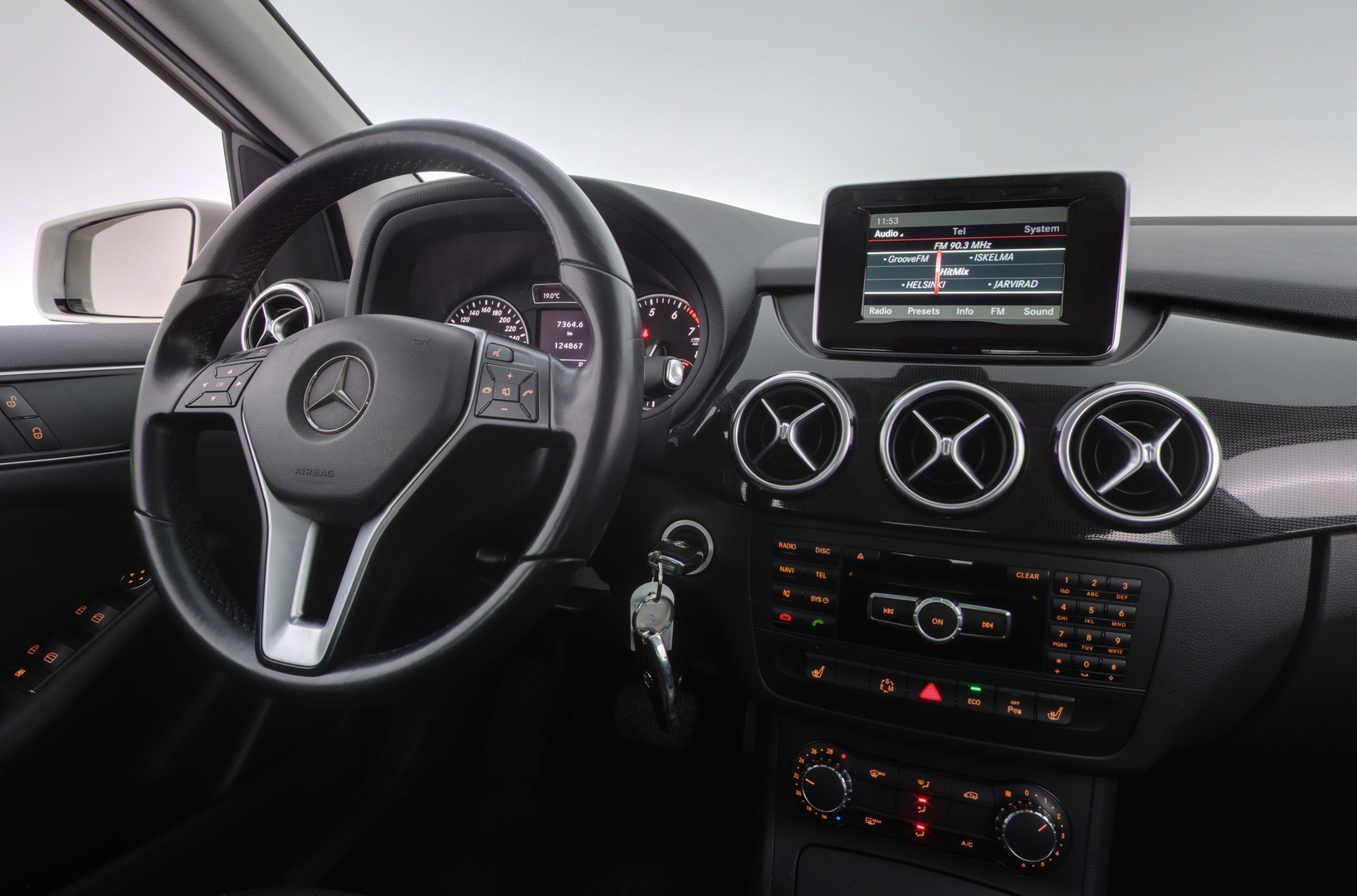 MERCEDES-BENZ B 2014