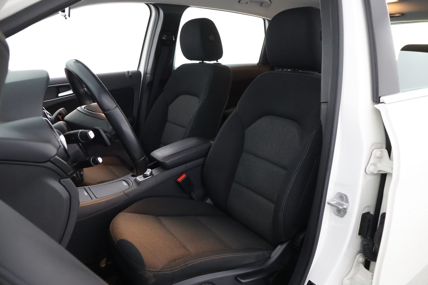 MERCEDES-BENZ B 2014