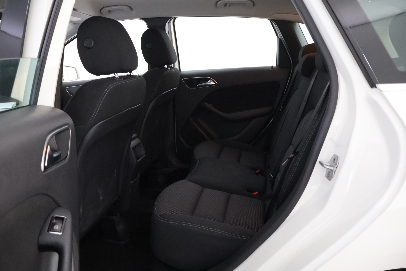 MERCEDES-BENZ B 2014