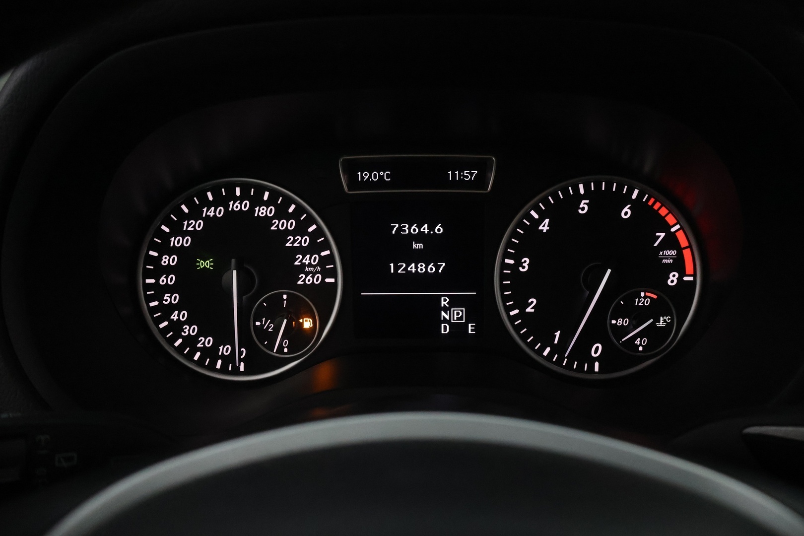 MERCEDES-BENZ B 2014