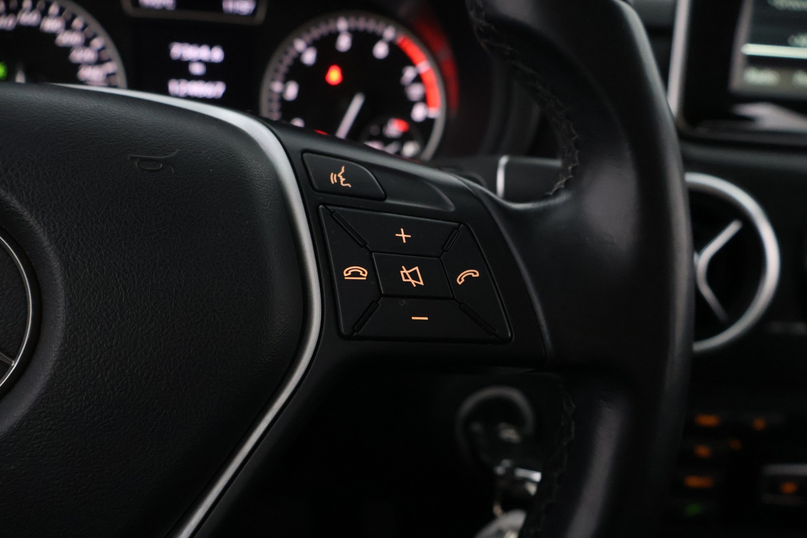 MERCEDES-BENZ B 2014