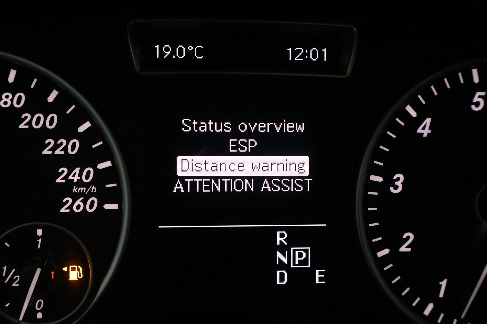 MERCEDES-BENZ B 2014