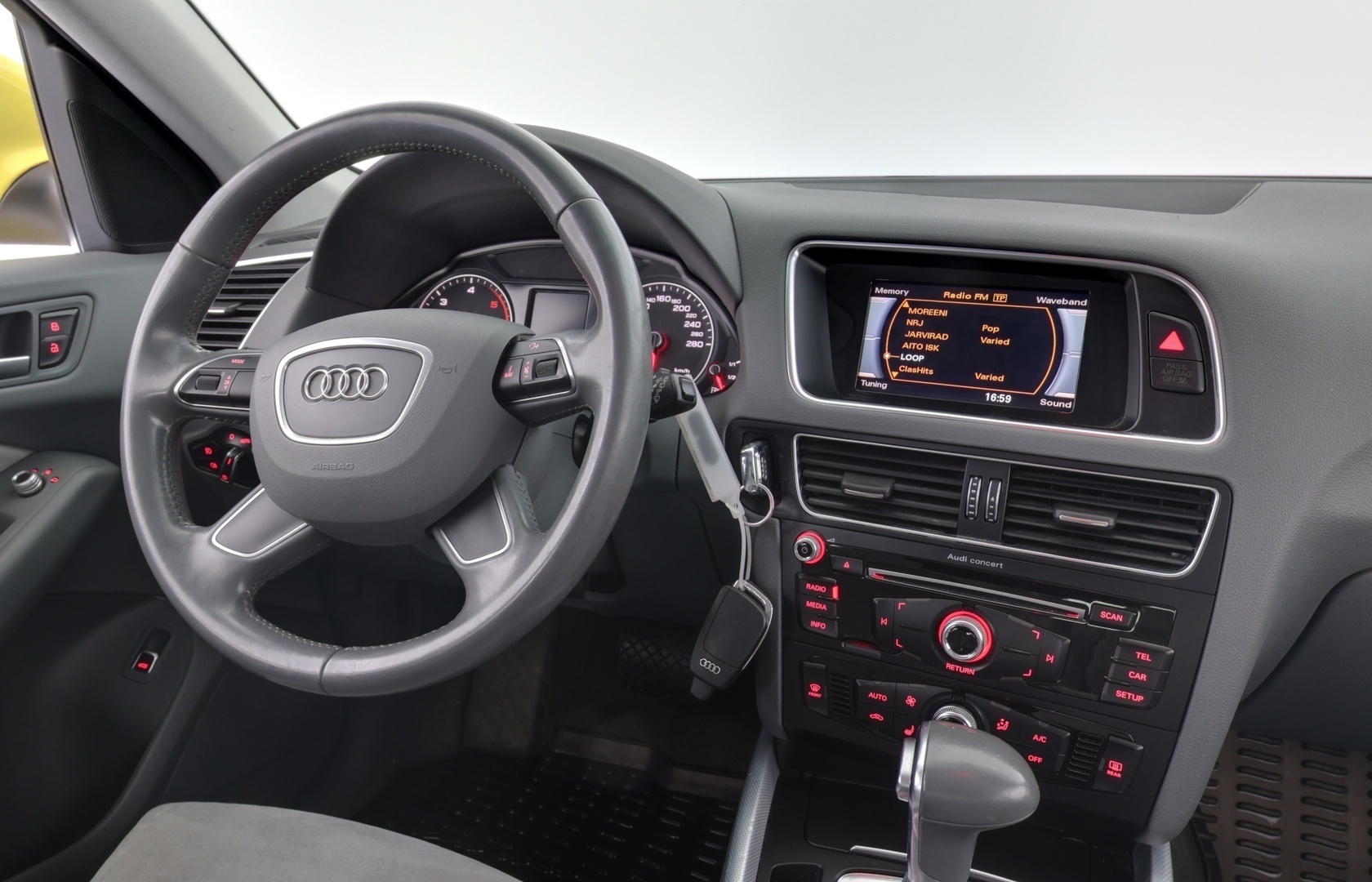 AUDI Q5 2015