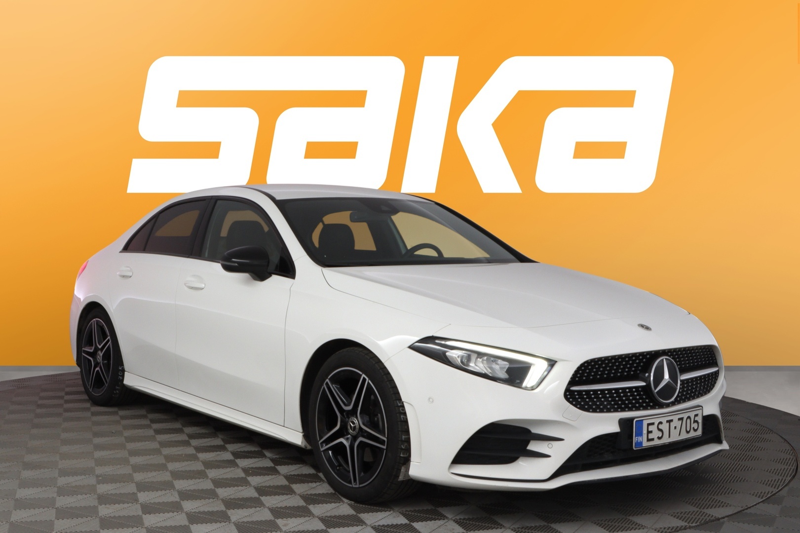 MERCEDES-BENZ A 2021