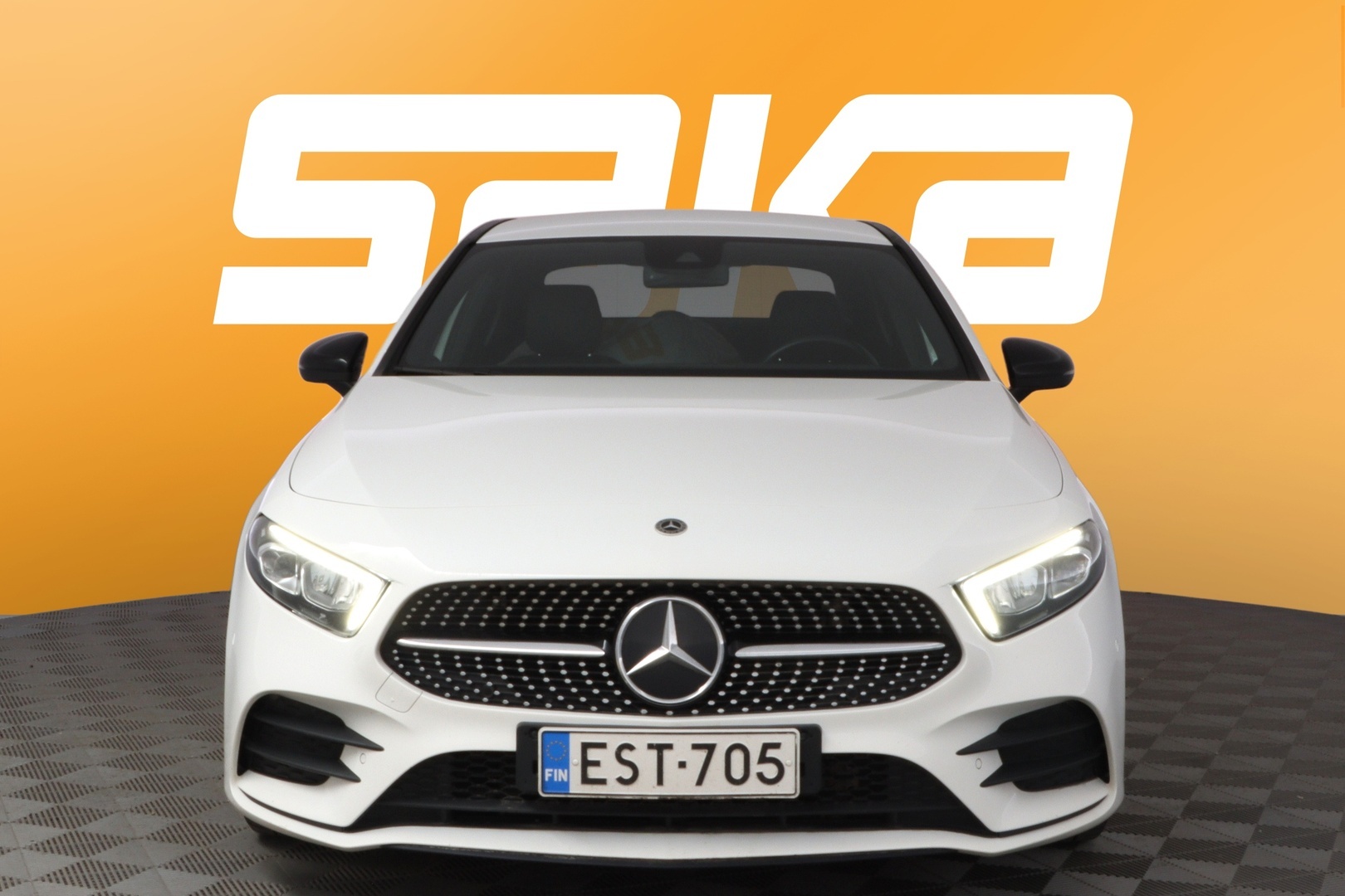 MERCEDES-BENZ A 2021