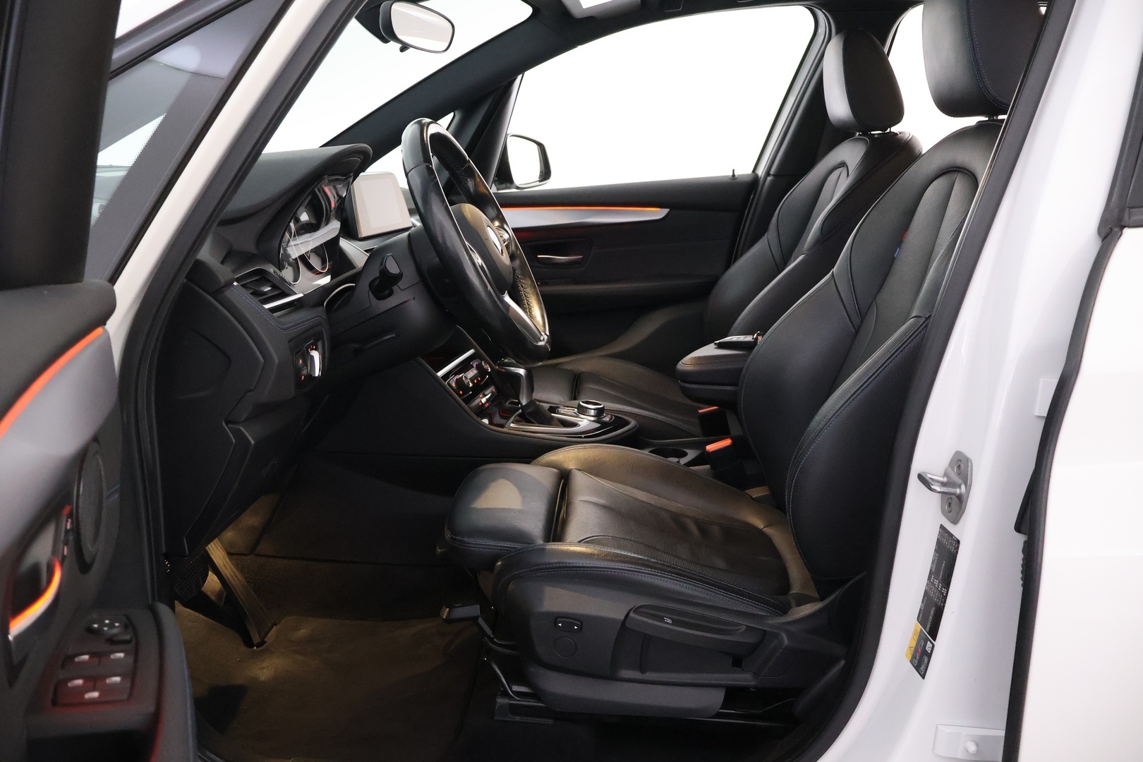 BMW 225 2018